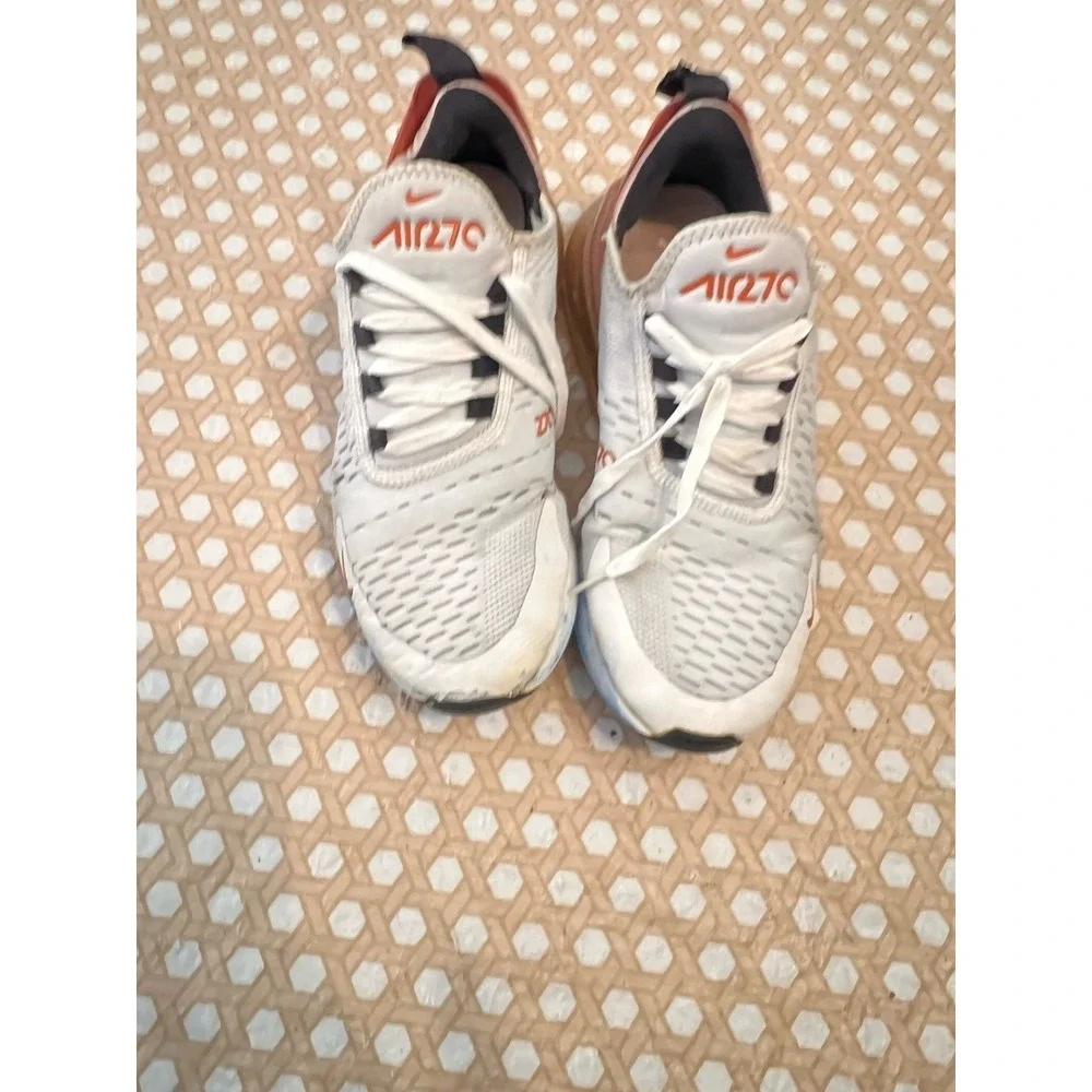 Nike Air Max 270 DQ4693-100 Women's Size 7